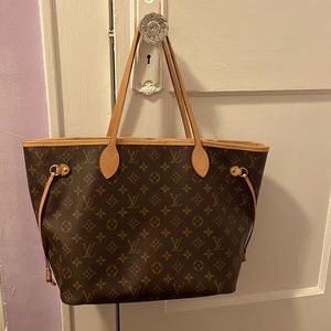 Louis Vuitton Neverfull MM